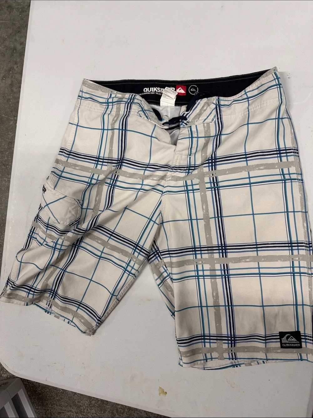 Quiksilver Men’s Cream Swim Boardshorts with Blue & Gray Plaid